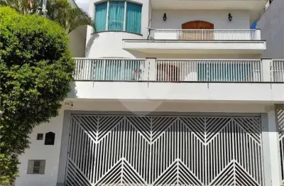 Casa com 5 quartos à venda na rua viveiros de castro, 112, jardim são paulo (zona norte), são paulo, 300 m2 por r$ 2.500.000