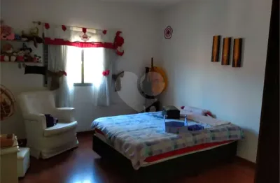 Casa com 4 quartos à venda na rua padre nogueira lopes, 143, vila pereira barreto, são paulo, 232 m2 por r$ 850.000