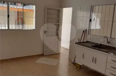 Casa com 3 quartos à venda na rua paulo augusto senhorini júnior, 32, cidade jardim, mogi das cruzes, 129 m2 por r$ 550.000