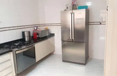 Casa com 3 quartos à venda na rua caitezal, 153, água fria, são paulo, 200 m2 por r$ 1.200.000