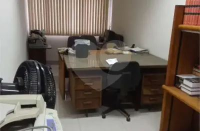 Sala comercial à venda na rua venceslau brás, 16, centro, são paulo, 600 m2 por r$ 900.000