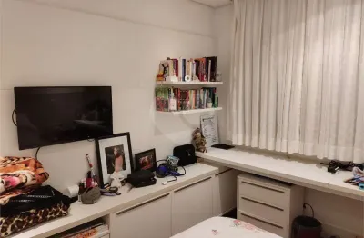 Casa com 3 quartos à venda na rua dona elfrida, 139, chora menino, são paulo, 297 m2 por r$ 1.990.000