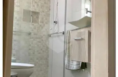 Casa em condomínio fechado com 5 quartos à venda na alameda das margaridas, 430, alphaville, santana de parnaíba, 516 m2 por r$ 3.200.000