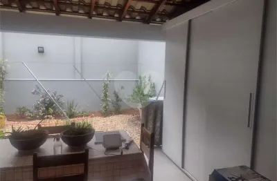 Casa com 4 quartos à venda na rua diamantino pereira, 51, jardim acapulco, são carlos, 237 m2 por r$ 1.055.000