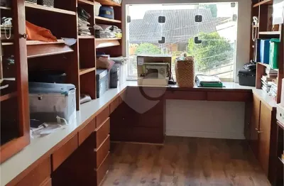 Casa em condomínio fechado com 3 quartos à venda na rua lazar segal, 221, horizontal park, cotia, 320 m2 por r$ 1.600.000