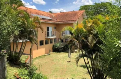 Casa em condomínio fechado com 4 quartos à venda na rua biritiba mirim, 852, paisagem renoir, cotia, 500 m2 por r$ 1.700.000
