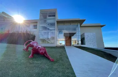 Casa em condomínio fechado com 5 quartos à venda na alameda das sapucaias, 351, alphaville, santana de parnaíba, 750 m2 por r$ 14.900.000