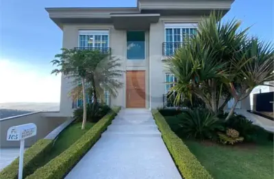 Casa em condomínio fechado com 5 quartos à venda na alameda das pitangueiras, 105, alphaville, santana de parnaíba, 950 m2 por r$ 6.200.000