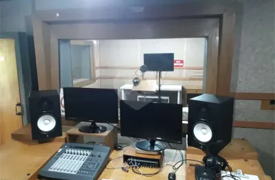 Casa para alugar na rua cristóvão pereira, 1262, campo belo, são paulo, 150 m2 por r$ 8.000