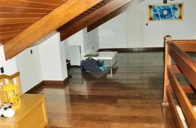 Casa em condomínio fechado com 5 quartos à venda na alameda piratuba, 701, residencial morada dos lagos, barueri, 560 m2 por r$ 2.899.990