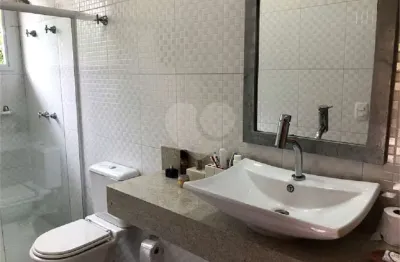 Casa em condomínio fechado com 4 quartos à venda na rua dorival caymmi, 392, chácaras são carlos, cotia, 586 m2 por r$ 3.800.000