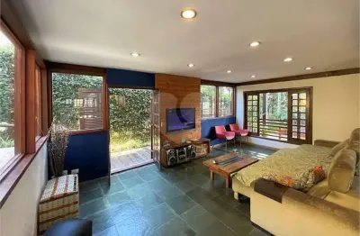 Casa em condomínio fechado com 4 quartos à venda na estrada dos pinheiros, 745, chácara dos junqueiras, carapicuíba, 591 m2 por r$ 1.280.000