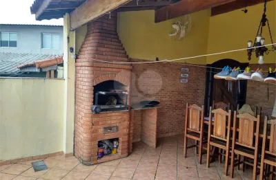 Casa com 3 quartos à venda na rua doutor valentim bouças, 382, vila mazzei, são paulo, 177 m2 por r$ 960.000