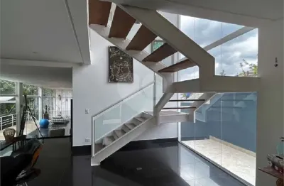 Casa em condomínio fechado com 4 quartos à venda na alameda turmalina, 13, golf gardens, carapicuíba, 319 m2 por r$ 2.750.000