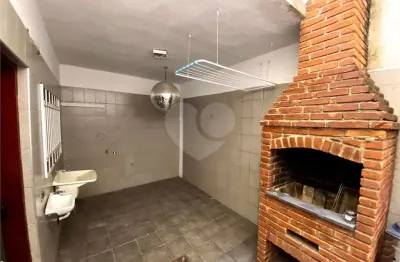 Casa com 2 quartos à venda na rua araújo guimarães, 10, jardim monte alegre, são paulo, 200 m2 por r$ 645.000