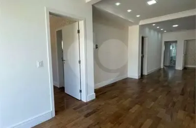 Casa em condomínio fechado com 4 quartos à venda na alameda van gogh, 388, alphaville, santana de parnaíba, 441 m2 por r$ 2.700.000