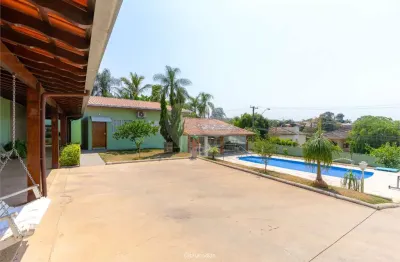 Chácara / sítio com 4 quartos à venda na rua madri, 1, vista alegre, vinhedo, 450 m2 por r$ 1.390.000