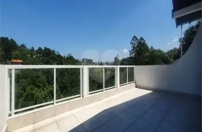 Chácara / sítio com 3 quartos à venda na rua mariluz, 83, chácara são joão, carapicuíba, 713 m2 por r$ 1.600.000