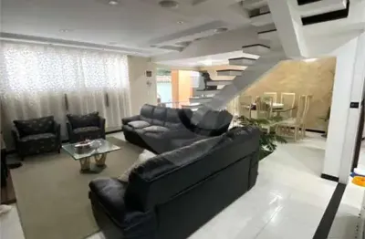 Casa com 4 quartos para alugar na rua francisco gonzaga vasconcelos, 136, vila rosália, guarulhos, 321 m2 por r$ 8.250