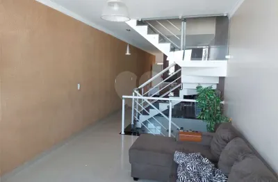 Casa com 3 quartos à venda na rua dos tacapes, 254, vila divina pastora, são paulo, 110 m2 por r$ 600.000