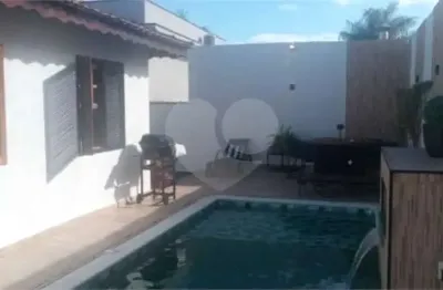 Casa em condomínio fechado com 3 quartos à venda na estrada do itapeti, 1, parque residencial itapeti, mogi das cruzes, 300 m2 por r$ 1.490.000