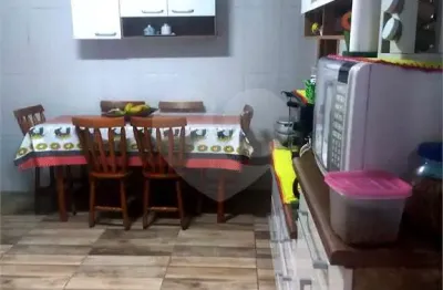 Casa com 4 quartos à venda na rua eugênio giraldoni, 40, jardim japão, são paulo, 140 m2 por r$ 560.000