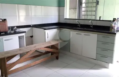 Casa em condomínio fechado com 3 quartos à venda na rua joaquim de meira botelho, 280, residencial samambaia, são carlos, 170 m2 por r$ 620.000