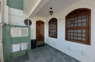 Casa com 3 quartos à venda na Rua Mateus Rodrigues, 182, Horto Florestal, São Paulo, 216 m2 por R$ 689.000