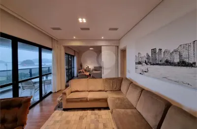 Apartamento com 3 quartos à venda na avenida presidente wilson, 112, gonzaga, santos, 240 m2 por r$ 2.800.000