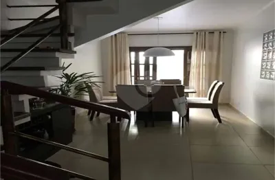 Casa com 3 quartos à venda na rua domênico maggion, 200, vila yolanda, osasco, 181 m2 por r$ 630.000