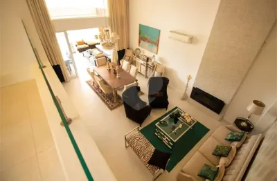 Casa em condomínio fechado com 4 quartos à venda na alameda das aroeiras, 1, tamboré, santana de parnaíba, 804 m2 por r$ 6.200.000