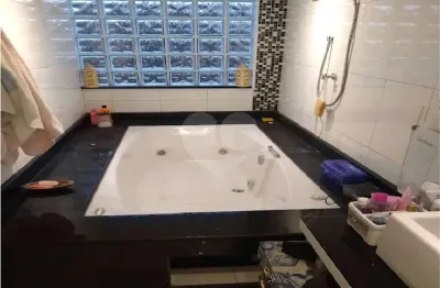 Casa com 3 quartos à venda na avenida miguel frias e vasconcelos, 1062, jaguaré, são paulo, 154 m2 por r$ 636.000
