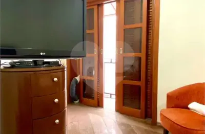 Casa com 4 quartos à venda na rua campos novos, 602, vila lucia, são paulo, 385 m2 por r$ 2.200.000
