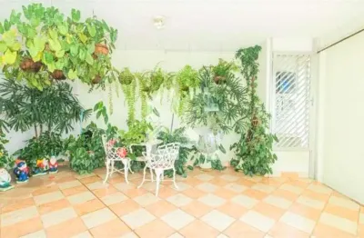 Casa com 4 quartos à venda na rua enótria, 45, vila mazzei, são paulo, 266 m2 por r$ 1.800.000