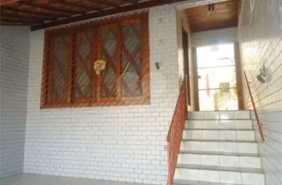 Casa com 3 quartos à venda na rua macieira, 128, parque continental ii, guarulhos, 250 m2 por r$ 740.000