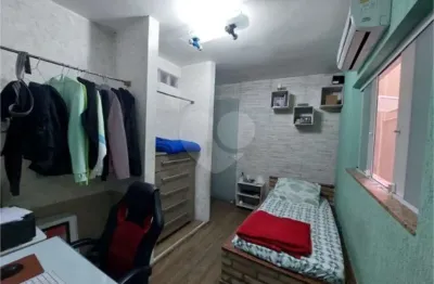 Casa com 3 quartos à venda na rua líbero badaró, 505, paulicéia, são bernardo do campo, 200 m2 por r$ 679.000