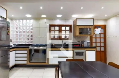 Casa com 4 quartos à venda na rua clélia, 194, jaguaribe, osasco, 280 m2 por r$ 900.000