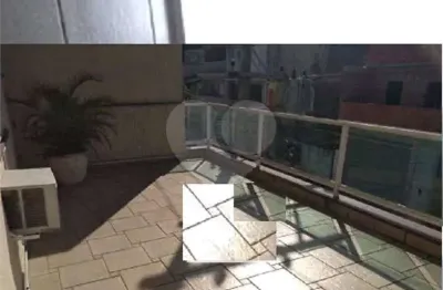 Casa com 3 quartos à venda na rua antônio joaquim da silva, 41, vila penteado, são paulo, 252 m2 por r$ 695.000