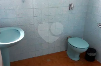 Casa com 3 quartos para alugar na avenida general mac arthur, 139, vila lageado, são paulo, 258 m2 por r$ 2.500