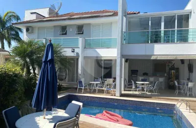 Casa em condomínio fechado com 4 quartos à venda na rodovia pedro eroles, 622, do taboão, mogi das cruzes, 500 m2 por r$ 2.700.000