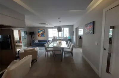 Apartamento com 3 quartos à venda na rua maranhão, 35, pompéia, santos, 220 m2 por r$ 2.230.000