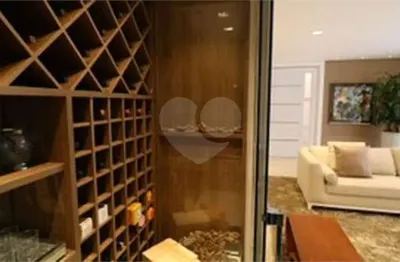 Casa em condomínio fechado com 4 quartos à venda na rua itamanari, 28, paraíso do morumbi, são paulo, 452 m2 por r$ 2.600.000