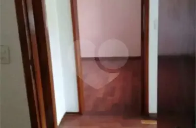 Casa com 3 quartos à venda na rua sino contra-meão, 141, tremembé, são paulo, 180 m2 por r$ 1.000.000