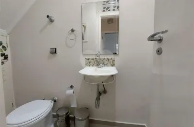 Casa com 3 quartos à venda na rua machado de assis, 354, boqueirão, santos, 161 m2 por r$ 1.600.000