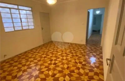 Casa com 4 quartos à venda na rua alexandre farnésio, 27, parque maria luiza, são paulo, 125 m2 por r$ 593.000