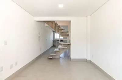 Casa com 2 quartos à venda na rua benvenuto cellini, 28, jardim das vertentes, são paulo, 135 m2 por r$ 620.000