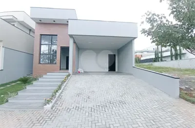 Casa em condomínio fechado com 3 quartos à venda na estrada do jequitibá, 1880, pinheiro, valinhos, 176 m2 por r$ 1.600.000