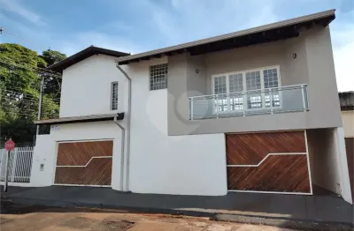 Casa com 3 quartos à venda na rua benedito da silva, 1000, jardim são carlos, são carlos, 380 m2 por r$ 1.010.000