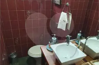 Casa com 3 quartos à venda na rua ana cardoso dos santos, 35, parque do castelo, são paulo, 185 m2 por r$ 1.420.000