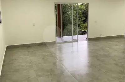 Casa em condomínio fechado com 3 quartos à venda na rua rubi, 1000, nova higienópolis, jandira, 290 m2 por r$ 1.200.000